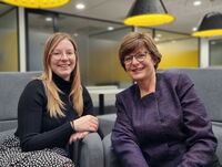 Pip and Chelsea Smith cropped